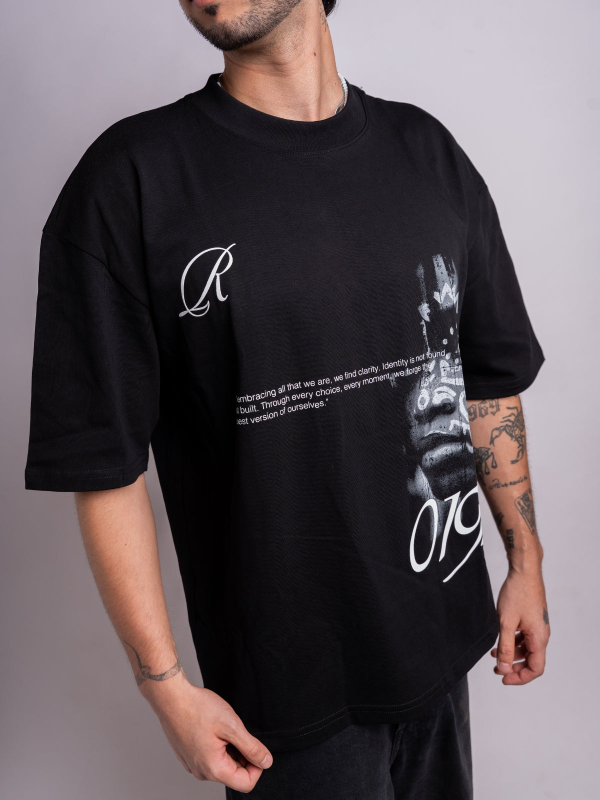 Identity Sacred Gaze Boxy Fit Black