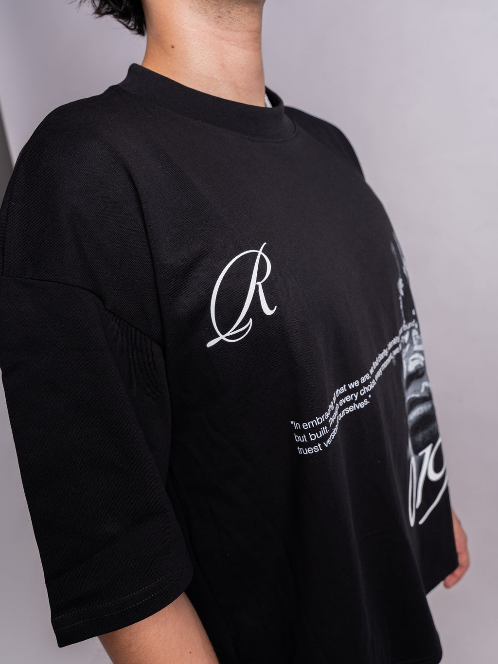 Identity Sacred Gaze Boxy Fit Black