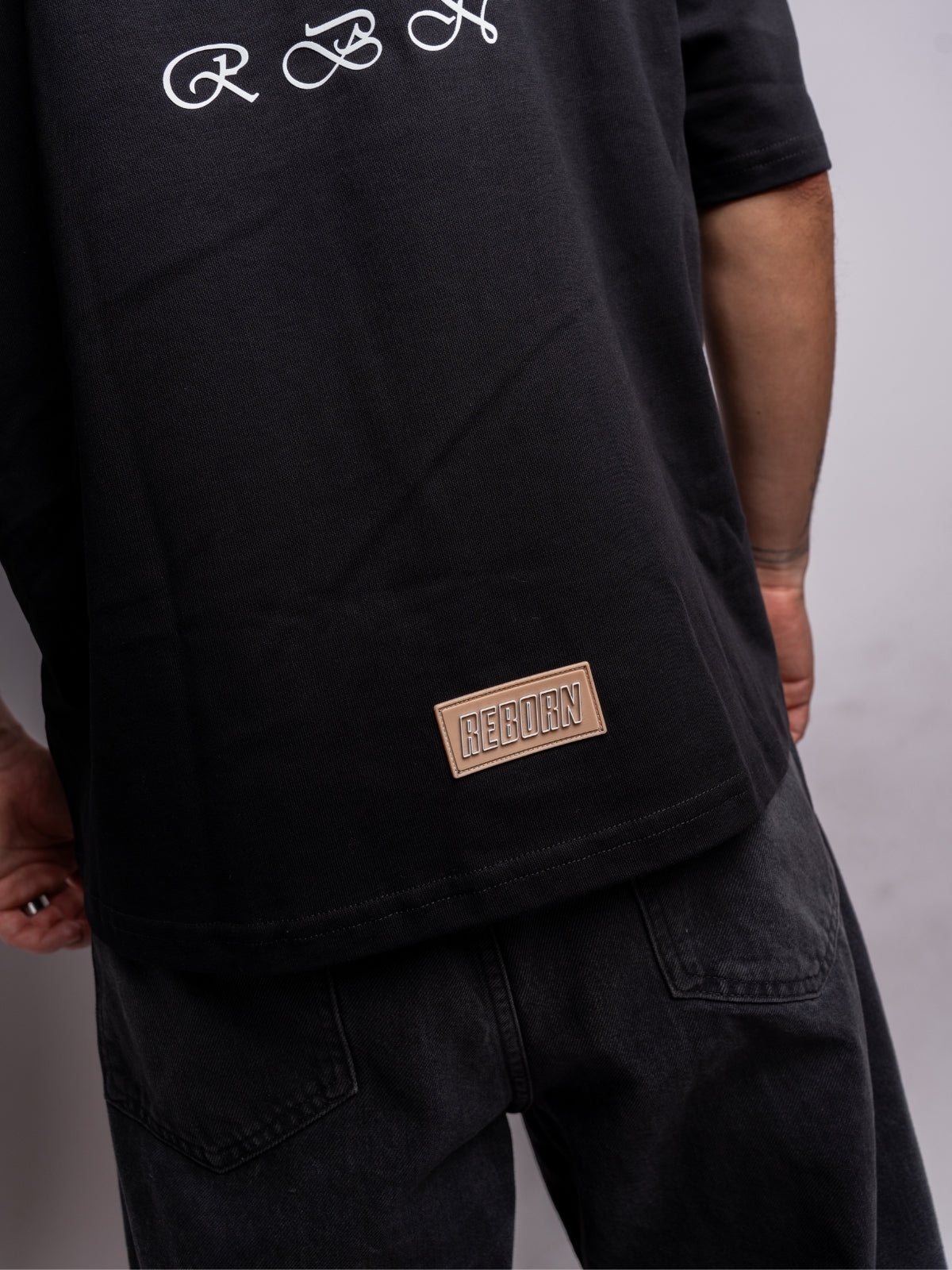 Identity Sacred Gaze Boxy Fit Black